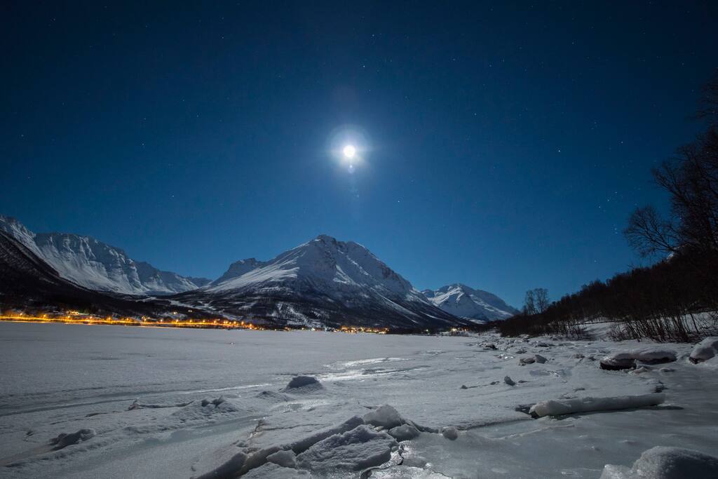 Månelys / Moonlight