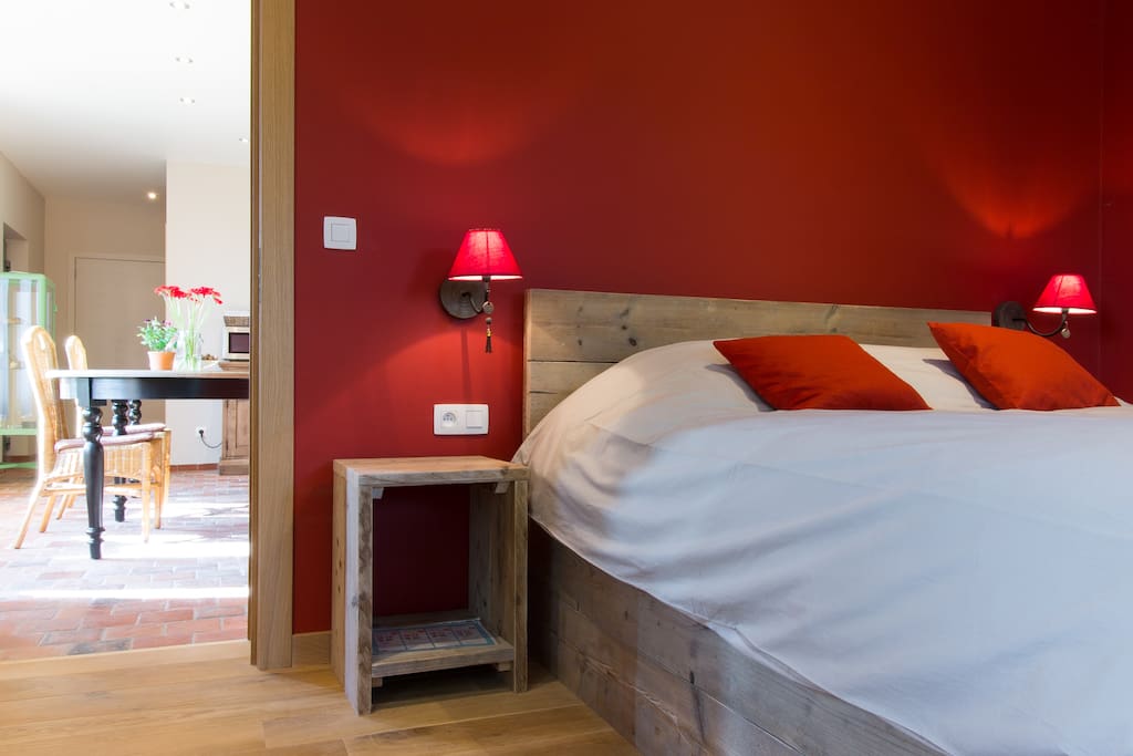 Slaapkamer met eigen gastenruimte
