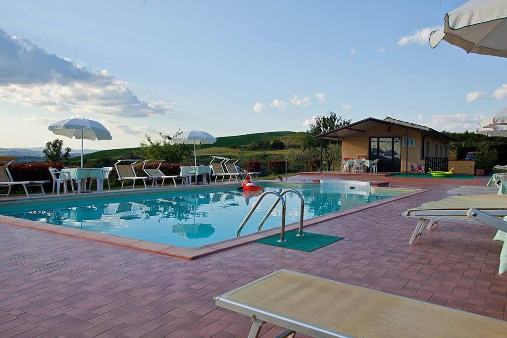 panoramic pool