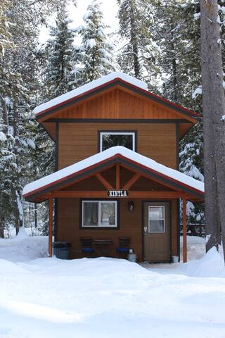 Airbnb Swan Lake Vacation Rentals Places To Stay Montana