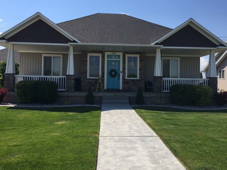 Beautiful Family Friendly Idaho Falls Home 2 KINGS Houses for Rent in