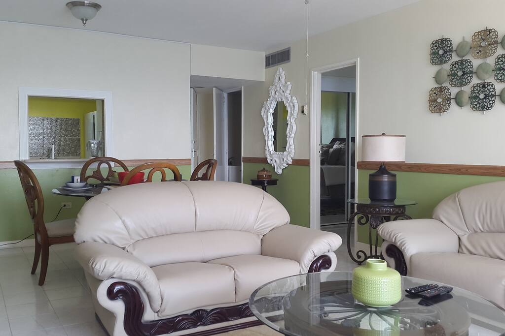2nd Living Room