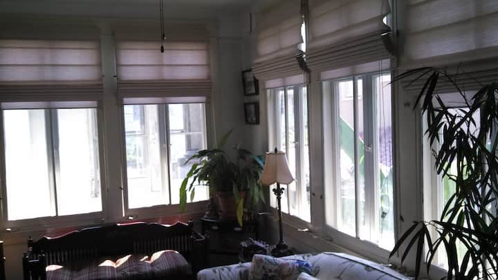 The Laurel Bed and Breakfast in Mid-City