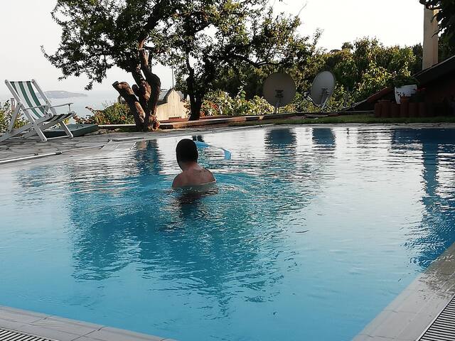 LuX Villa PrV DragosPark Garden Pool Pine Sea Sun gallery image 2