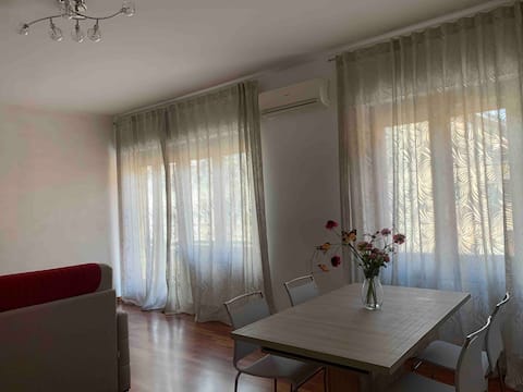 Airbnb con migliori performance: Casa Teatro Ristori, in the center with garage a Verona