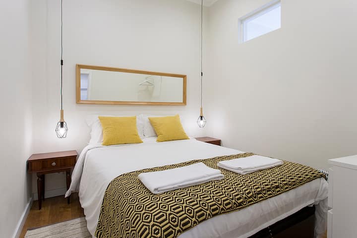 Собабр. 3: 1 брачен кревет (спиење 2)