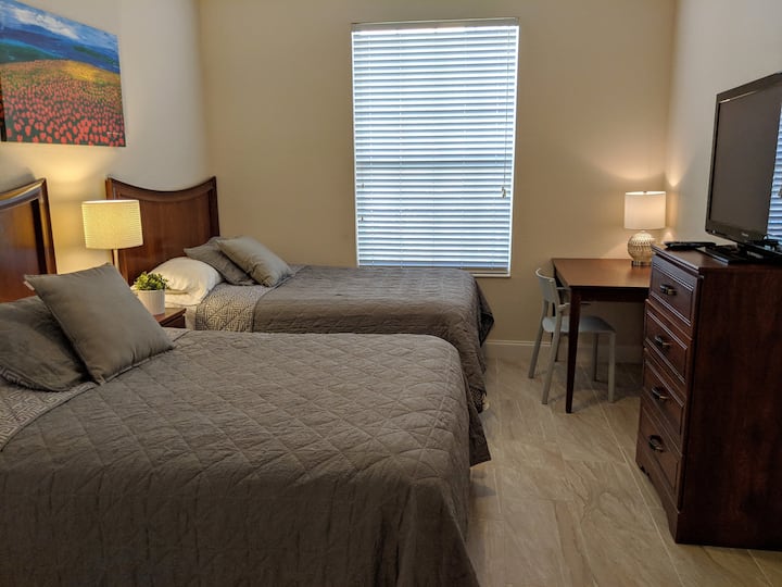 Vista Cay chumba cha kulala cha 2 na vitanda viwili kamili.