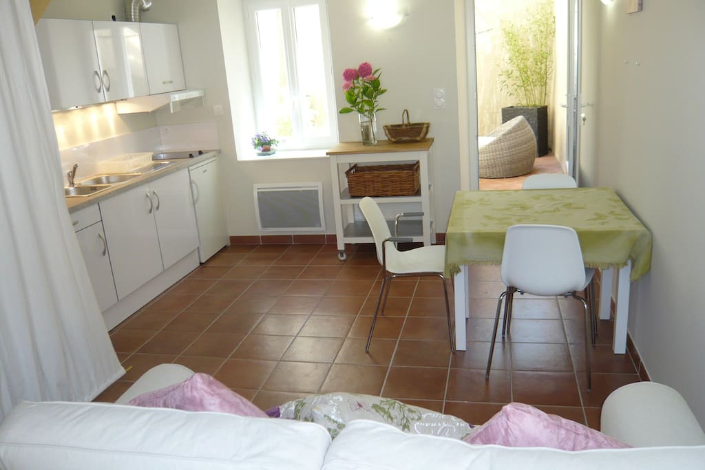 Open plan kitchen and living room