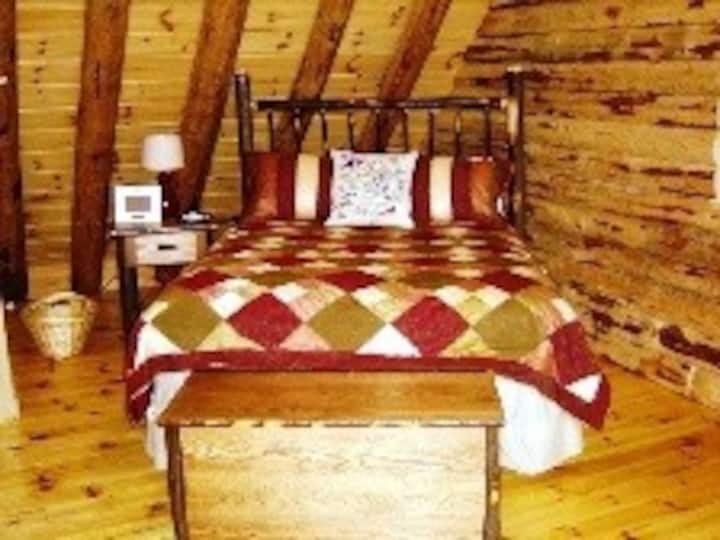 Loft master sa susjednom kupaonicom