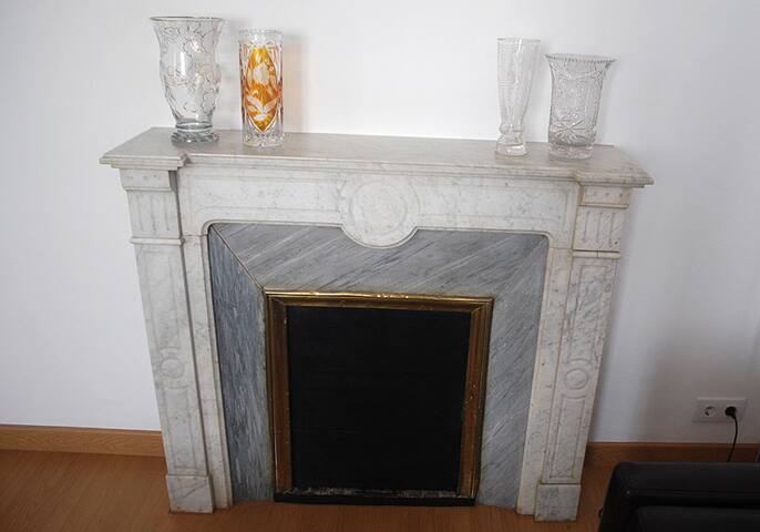 BIG APARTMENT NEXT TO LA PEDRERA gallery image 5