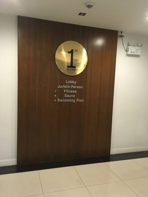 The building is equipped with gym, swimming pool, and saunas.