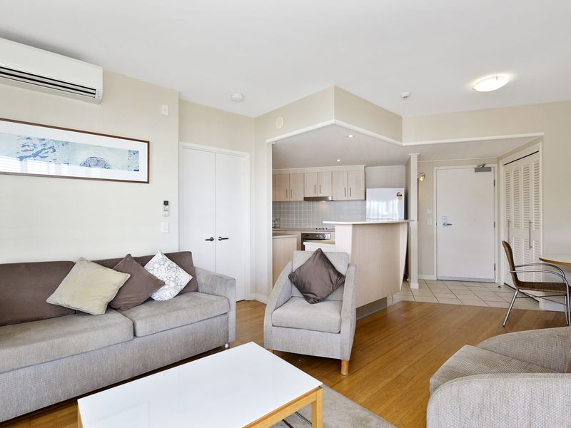 Внатрешен поглед 