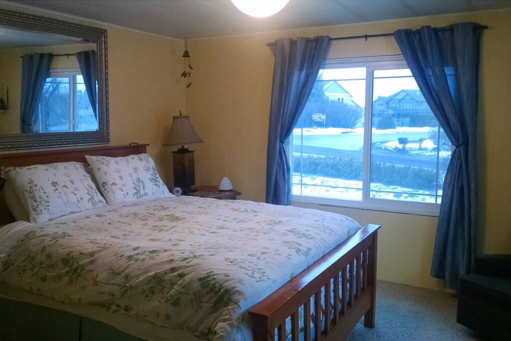lots of light in this room