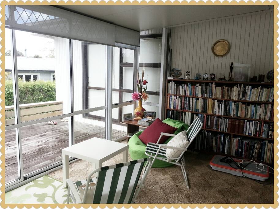 Relax room.