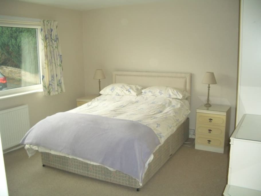 En-suite bedroom
