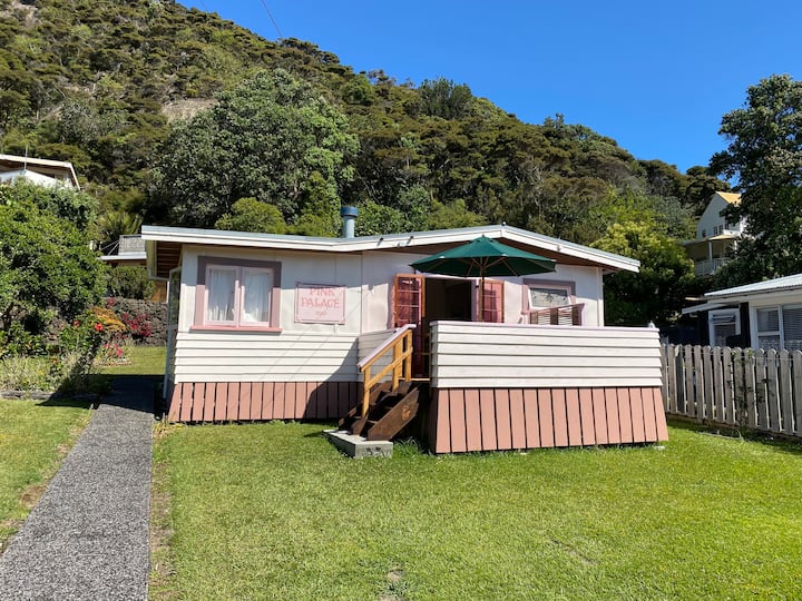 Charming beach cottage Houses for Rent in Whitianga, New Zealand Airbnb