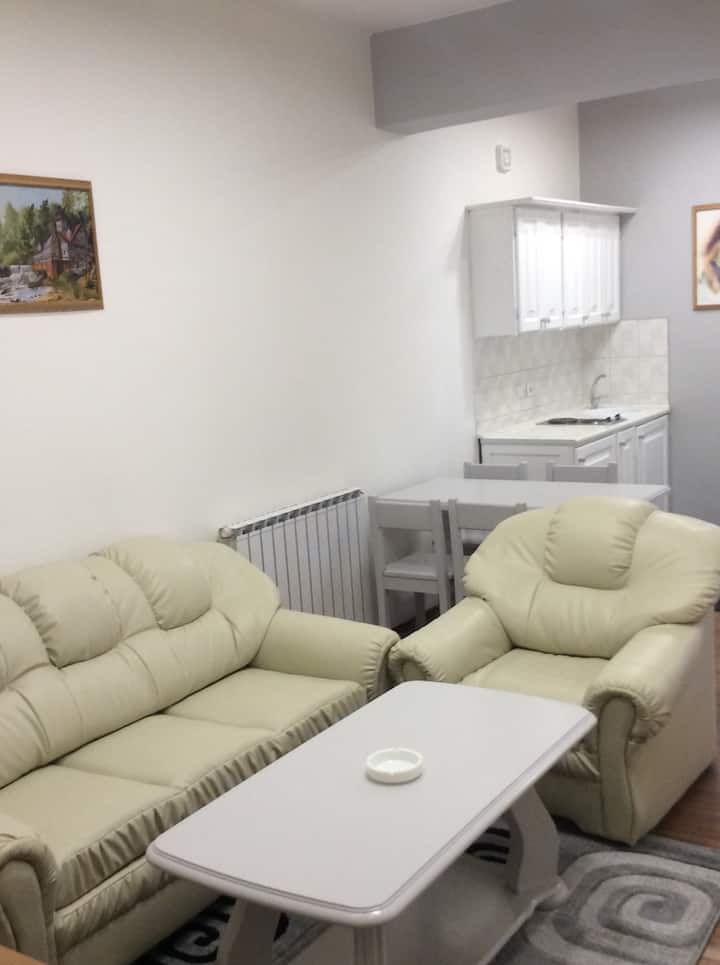 Apartment No4 Center