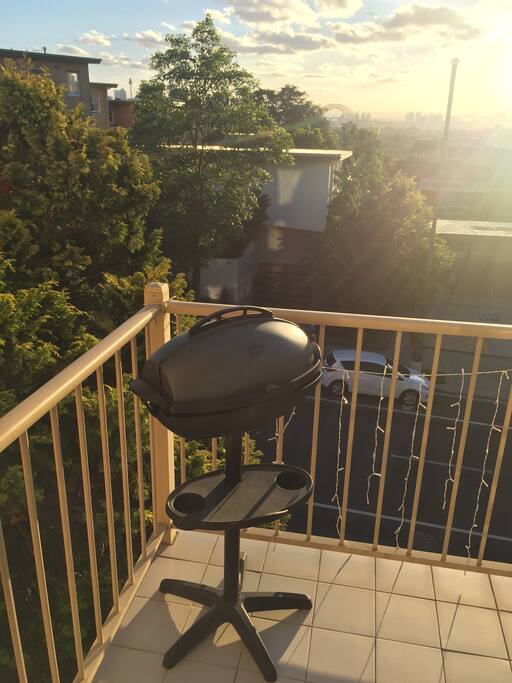Electric BBQ