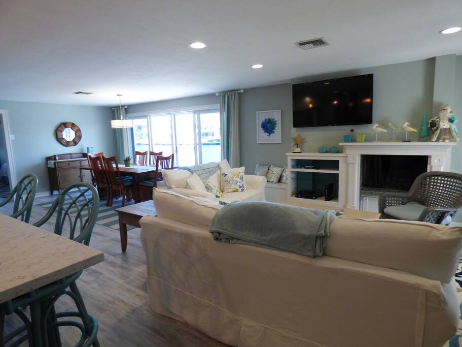 Living room/Dining room