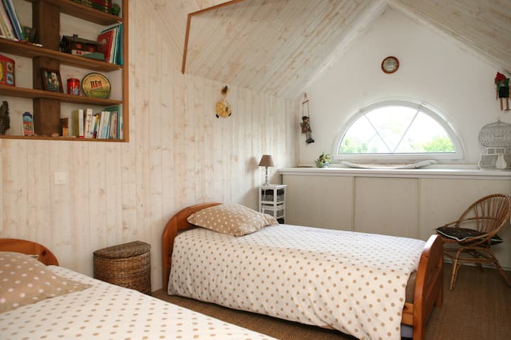1  Chambre, Bed & Breakfast, Pour Famille Ou Amis - Agon-Coutainville