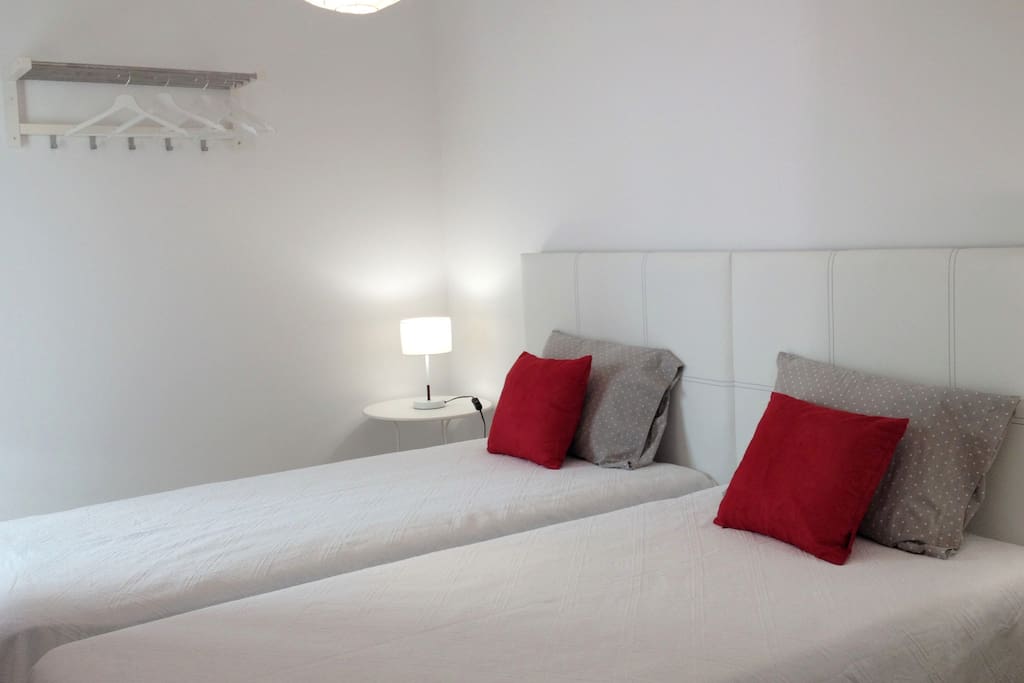 Twin Bedroom