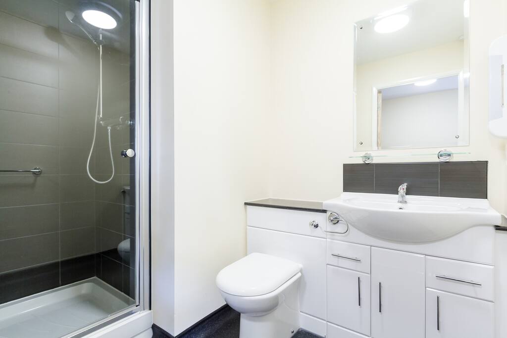 En Suite bathroom