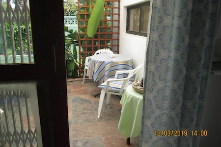 Windsor Cottage, private secure garden and patio