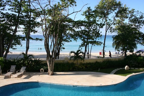 Luxury Beach Front Condo, Sapphire Beach, Barbados