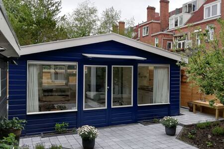 Garden house in historical center of Groningen