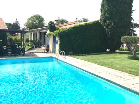 VILLA AVEC PISCINE PROCHE MONTPELLIER ET PLAGES