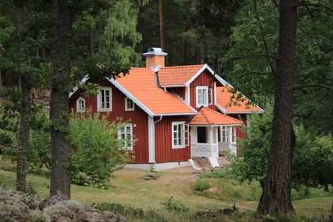 Beautiful Lake house