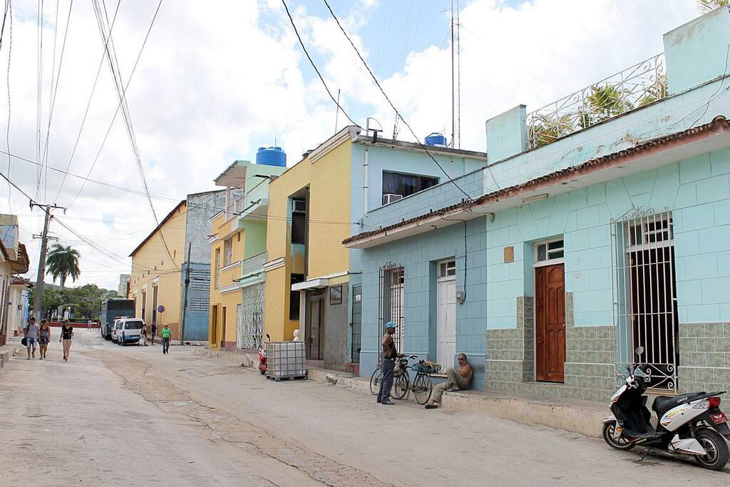 El barrio, Trinidad