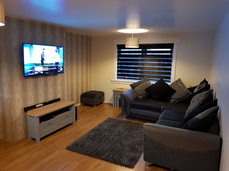 Living room with access to Sky Q