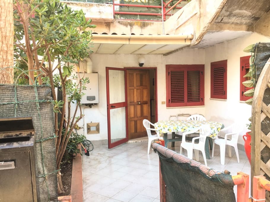 Patio privato, privacy, verde e frescura