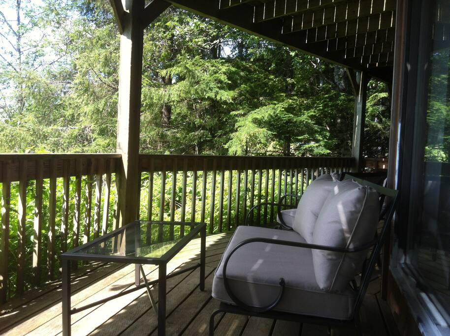 Private Deck