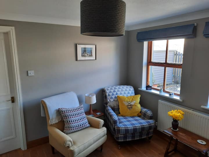 Cosy 3 Bedroom Cottage In The Heart Of Narberth - Narberth