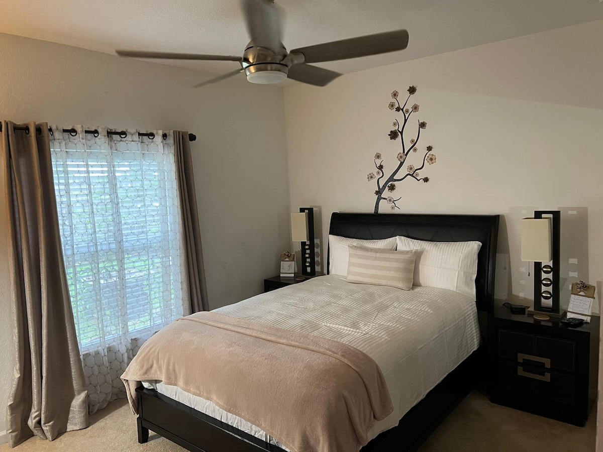 Паметен телевизор со брачен кревет бр. 3