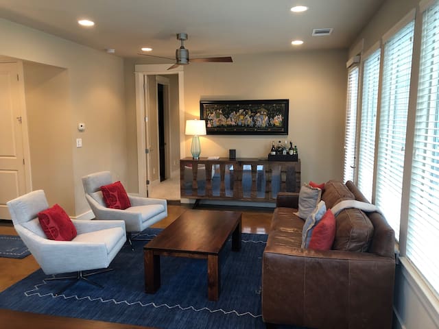 Gorgeous Travis Heights Home