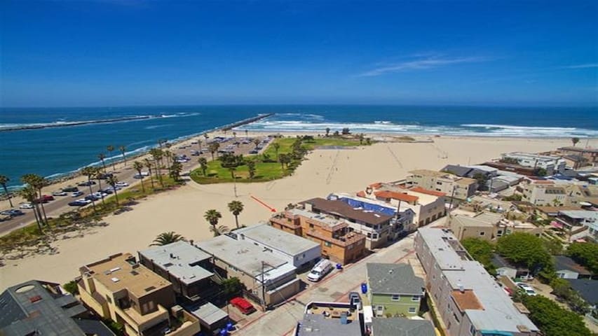 Beach House, South Mission Beach, San Diego, CA gallery image 2