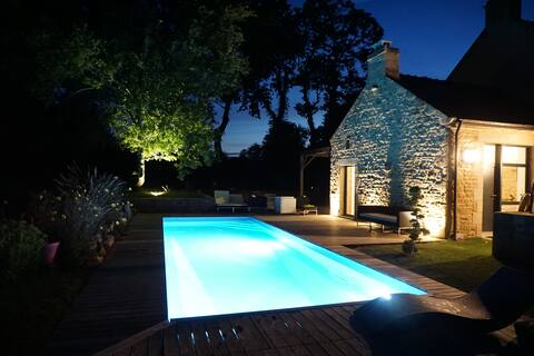Renovated farmhouse pool and outdoor hot  tub