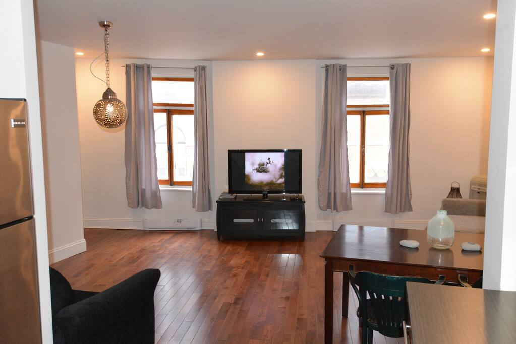 Huge living area with two comfortable soda bed always ready with clean linen and duvet inside