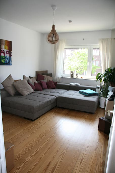 Wohnzimmer / Living room