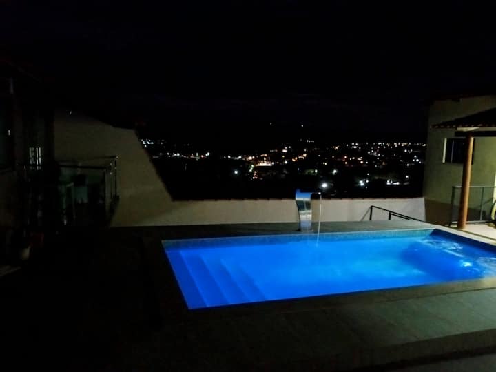 Casa Farol Da Lapa - Temporada - Pirenópolis -Go - Pirenópolis