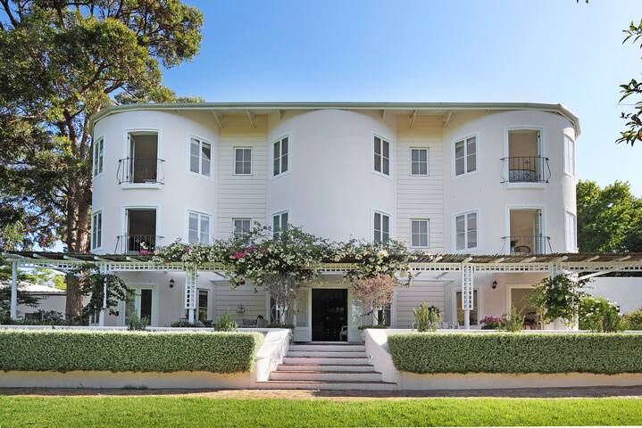 French Country Converted Silo | Pool | Inverter |