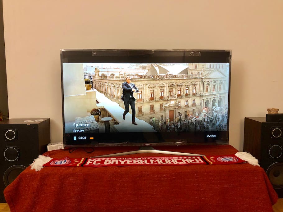 55 inch Samsung 4K ULTRA HD SMART TV. Play anything you want. Also speaker and music system.