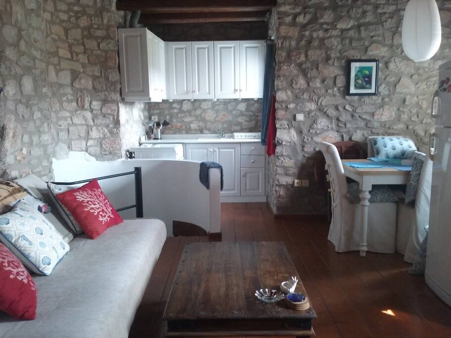 Living/dining/kitchen