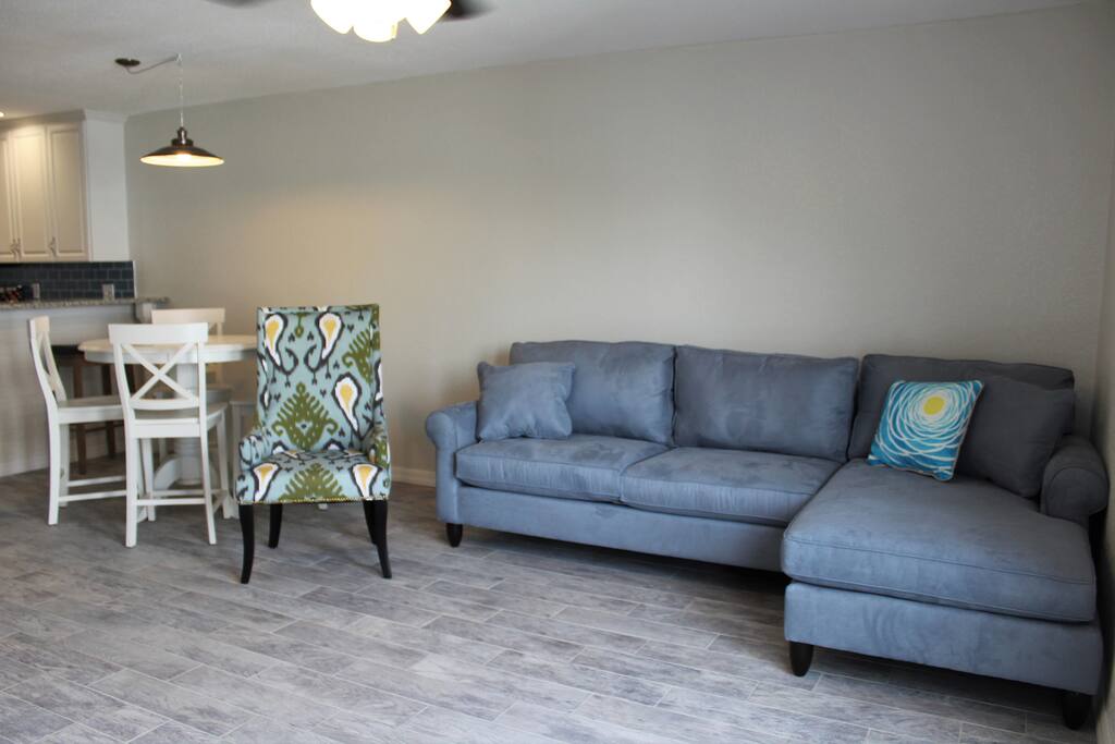 Living and dining area