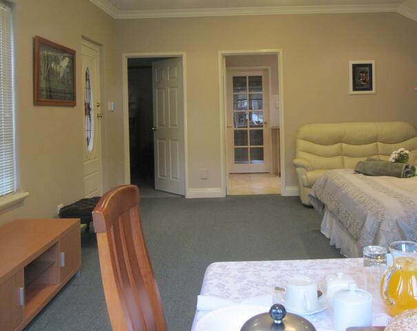 Como House Executive Apartment gallery image 5