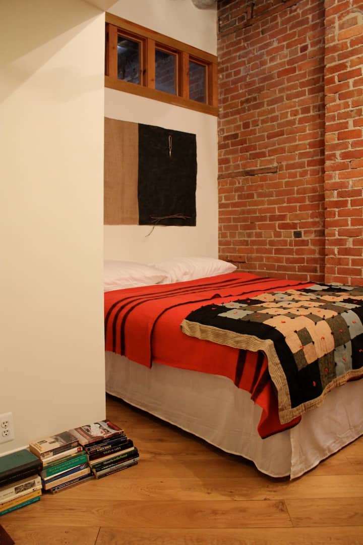 Segundo dormitorio con su propio baño.