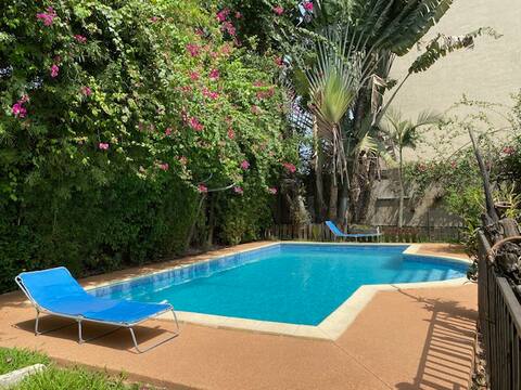 Grande Villa Piscine 
Zone 4C